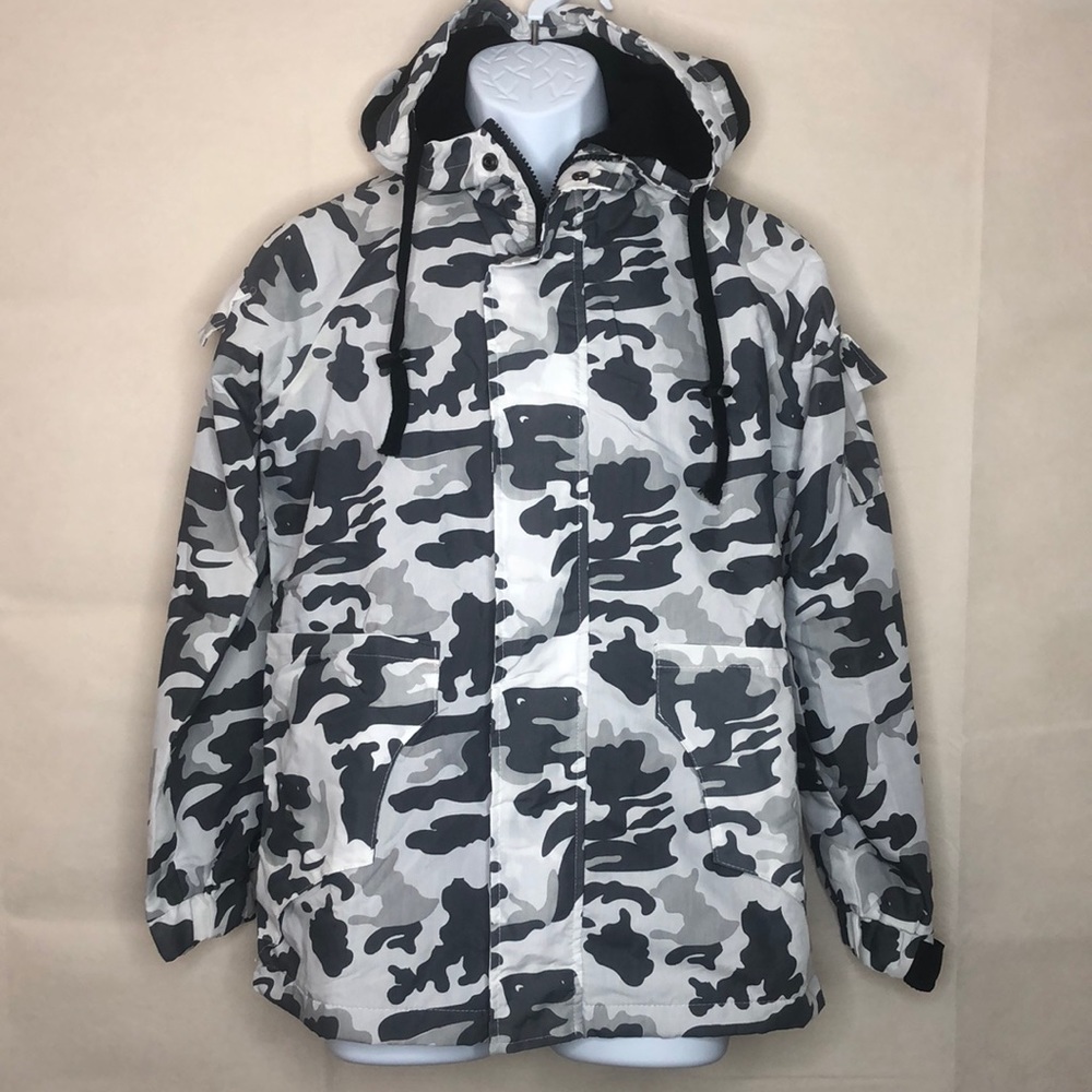 Men’s AOWO7S Winter Camo Jacket